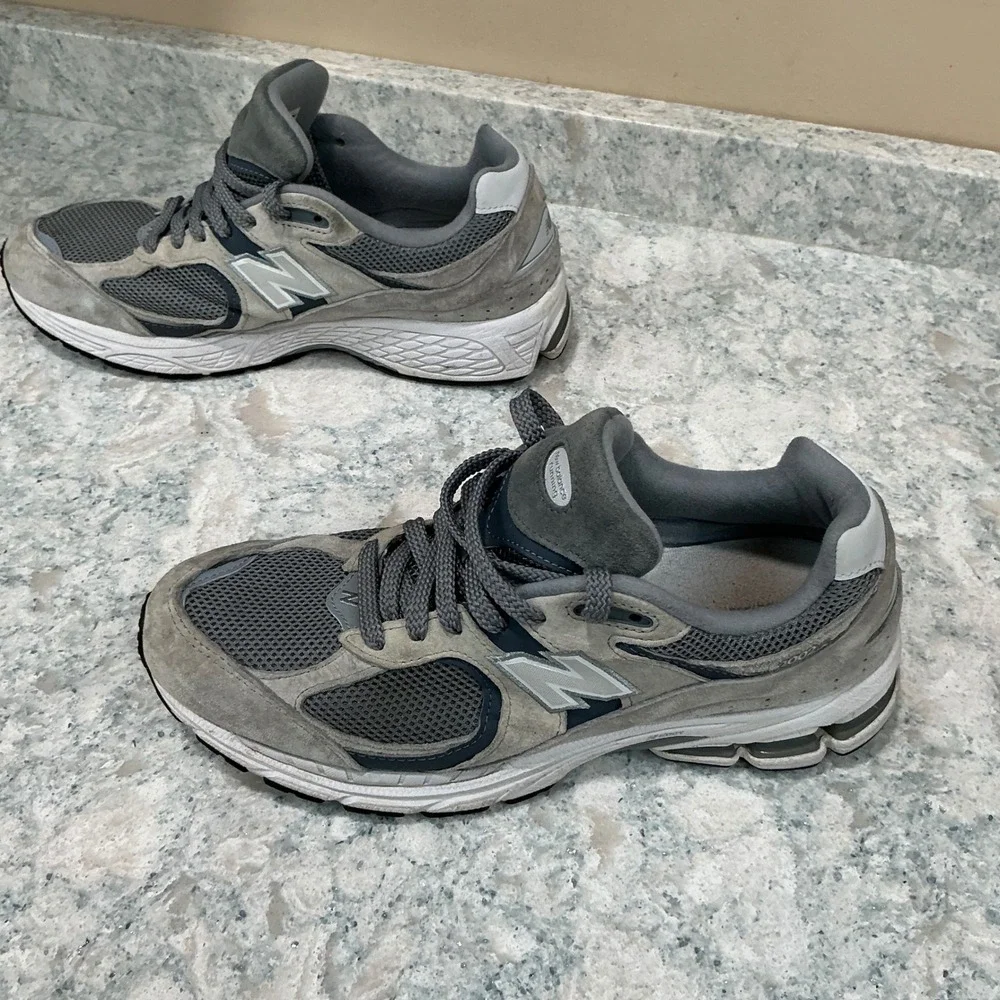 New Balance Sneaker 2002R Size 10 Grey Steel M2002RST Suede Mesh Low Top